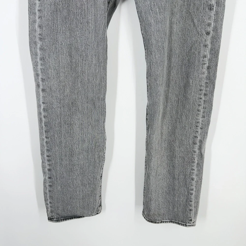 Levi's 501 Mens Gray Button Fly Jeans W36 L36‎